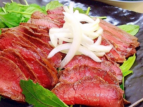 オーブンにお任せで簡単 なのに本格的ローストビーフ レシピ 作り方 By Chocoママ3 楽天レシピ